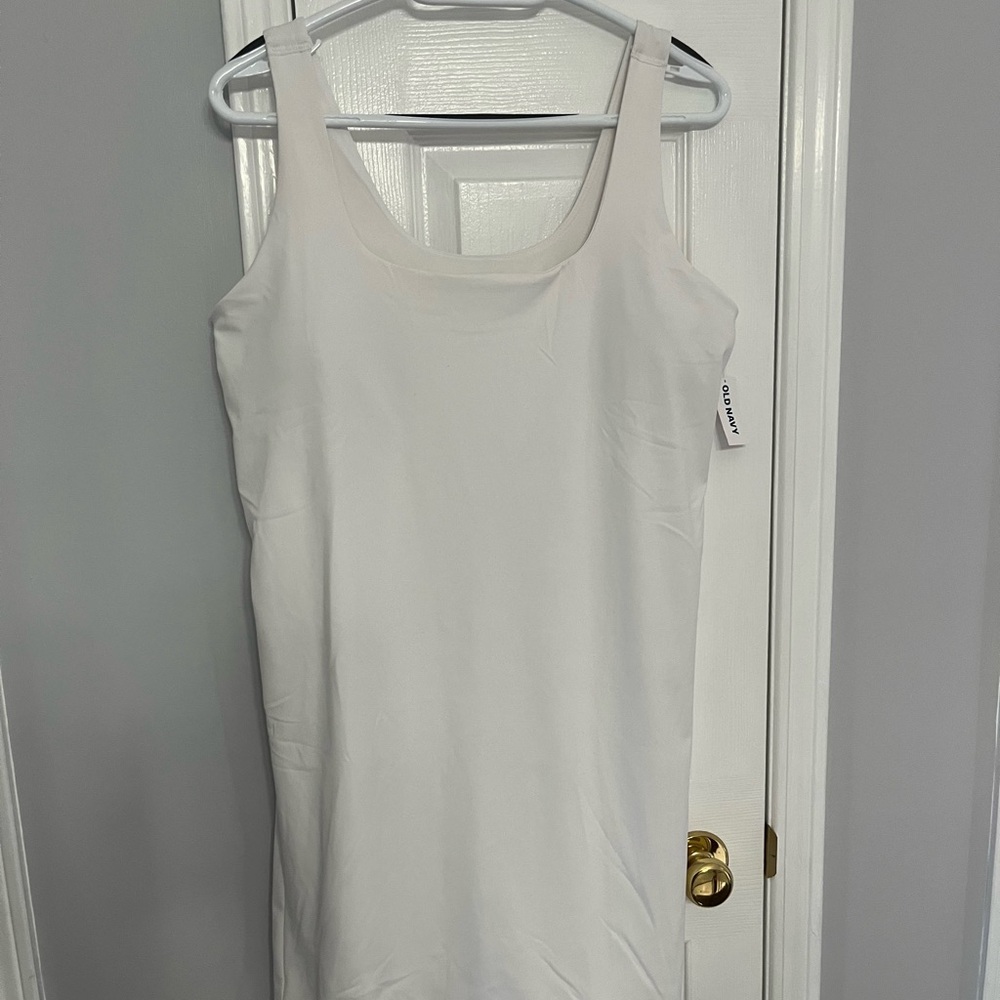 🏌🏻‍♀️⛳️ White Midi Tank Dress with Scoop Neckline NWT